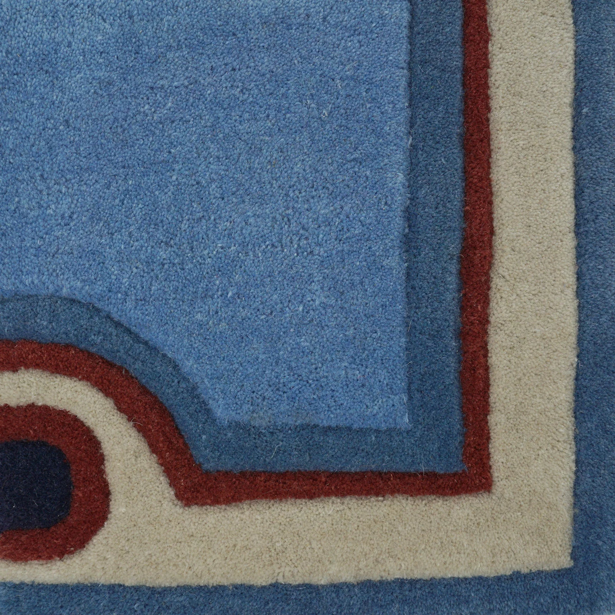 Triomphe Rug