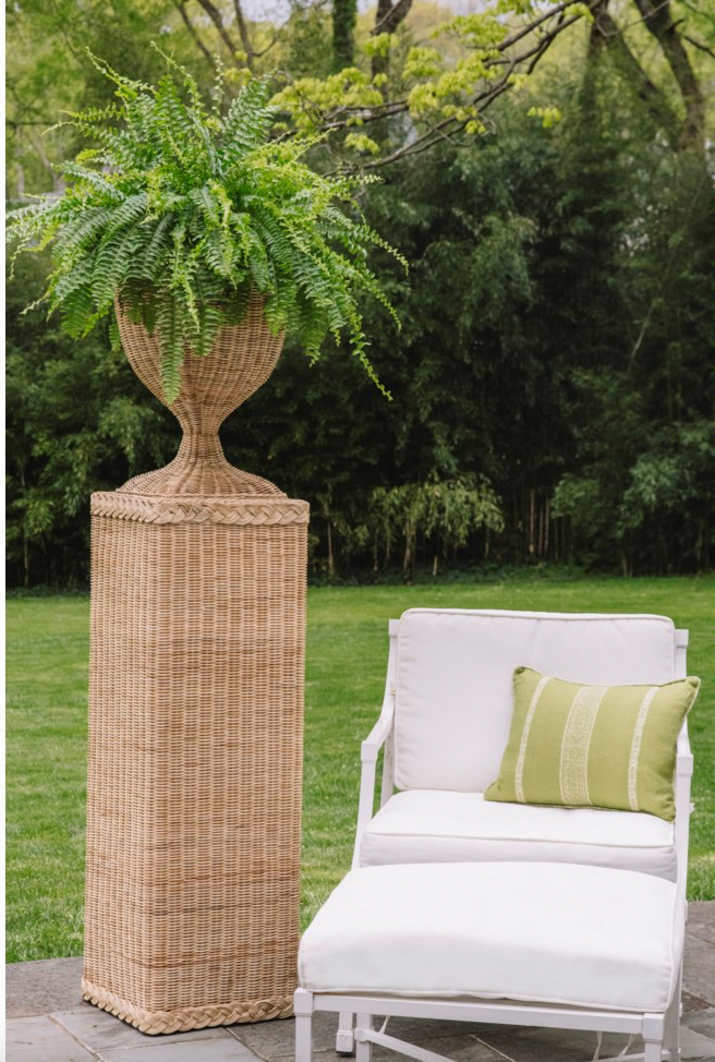 Terrace Braided Urn with Base